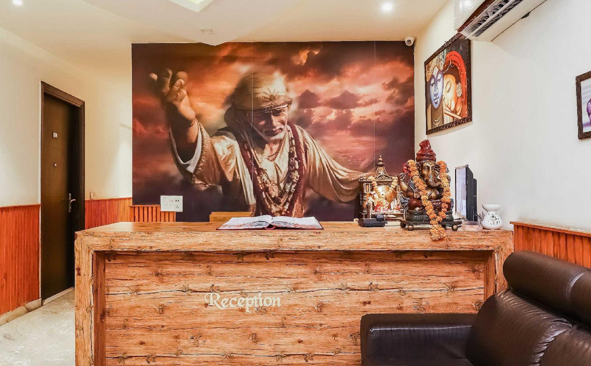 דלהי Hotel O Shri Sai מראה חיצוני תמונה