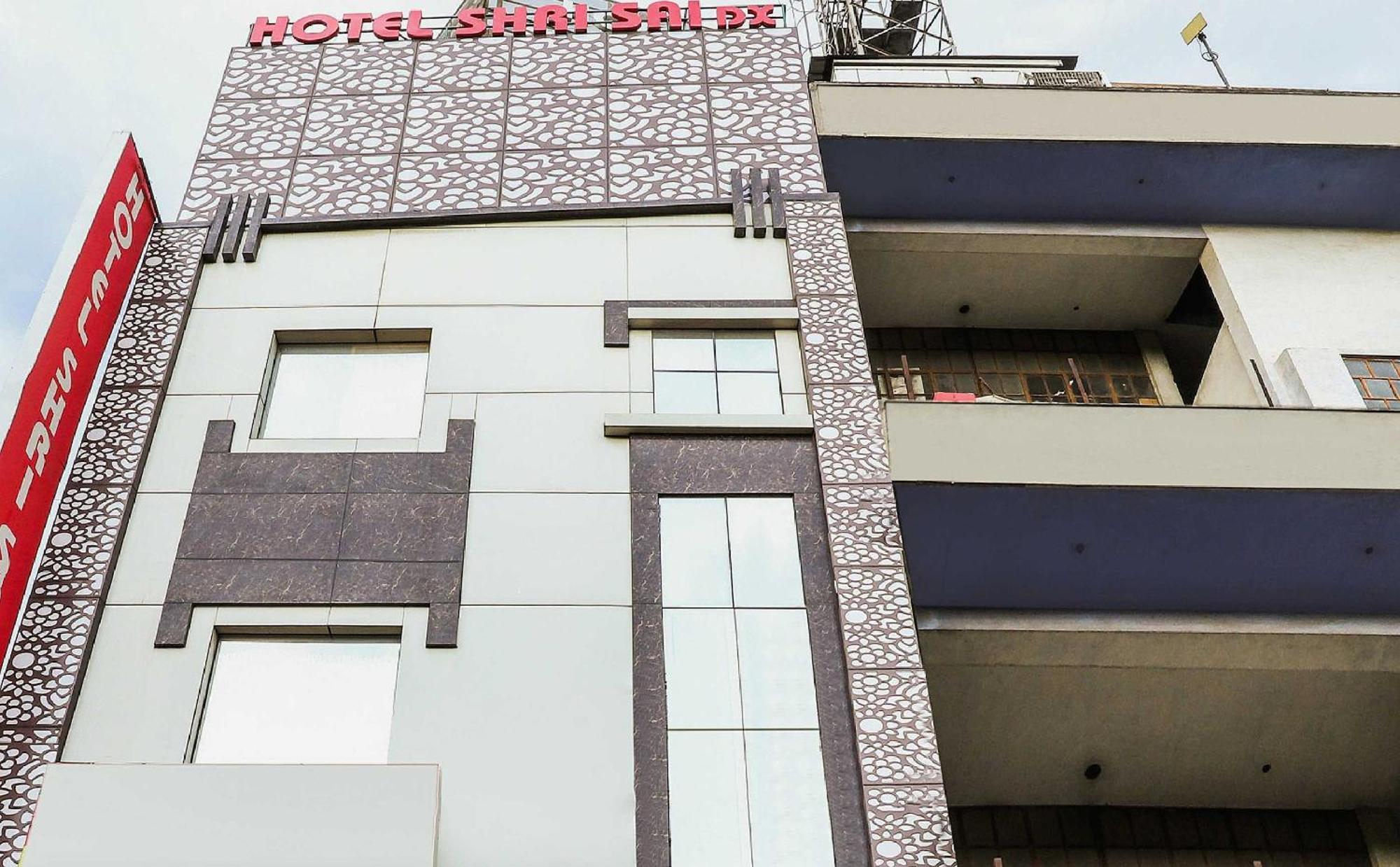דלהי Hotel O Shri Sai מראה חיצוני תמונה