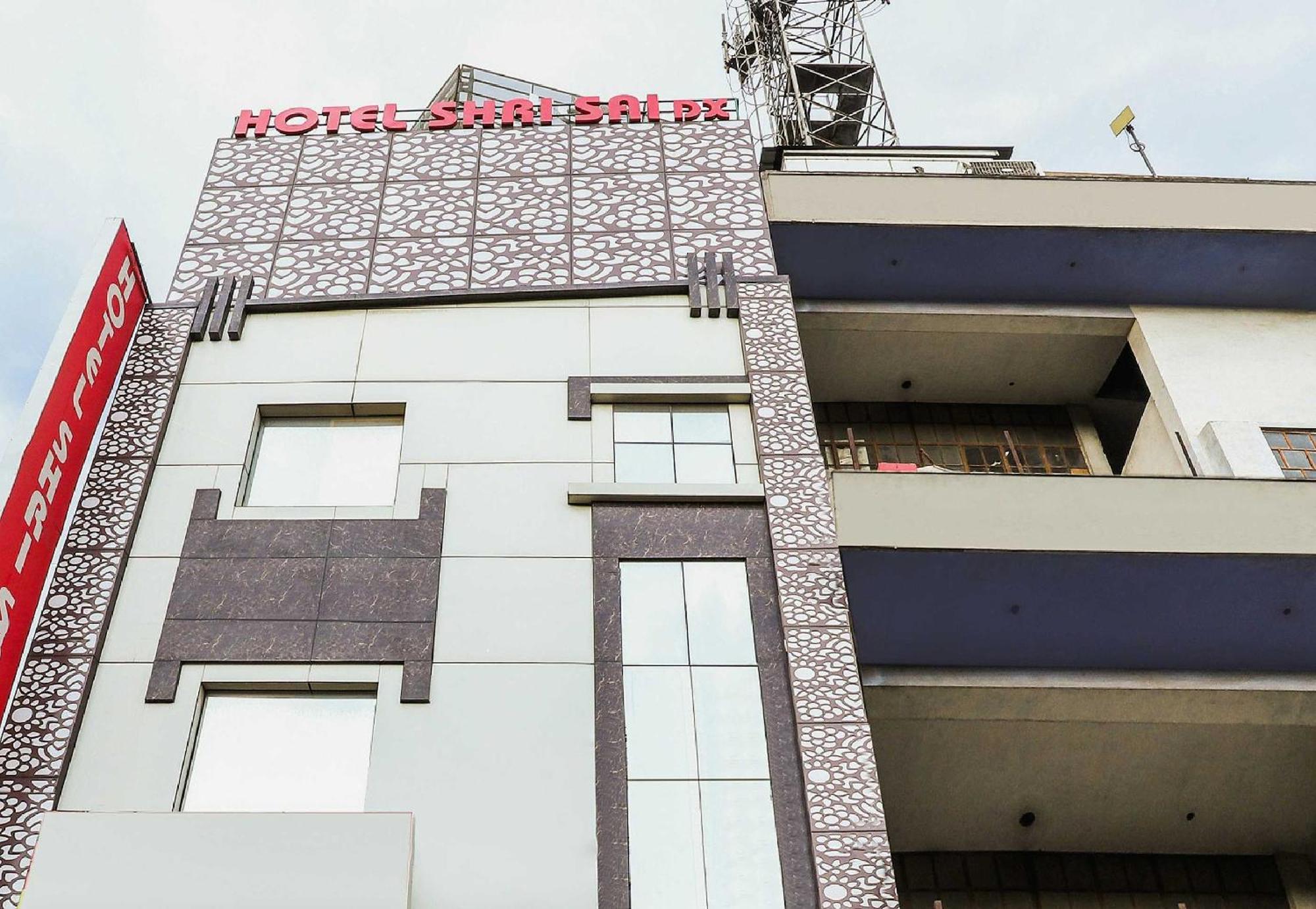 דלהי Hotel O Shri Sai מראה חיצוני תמונה