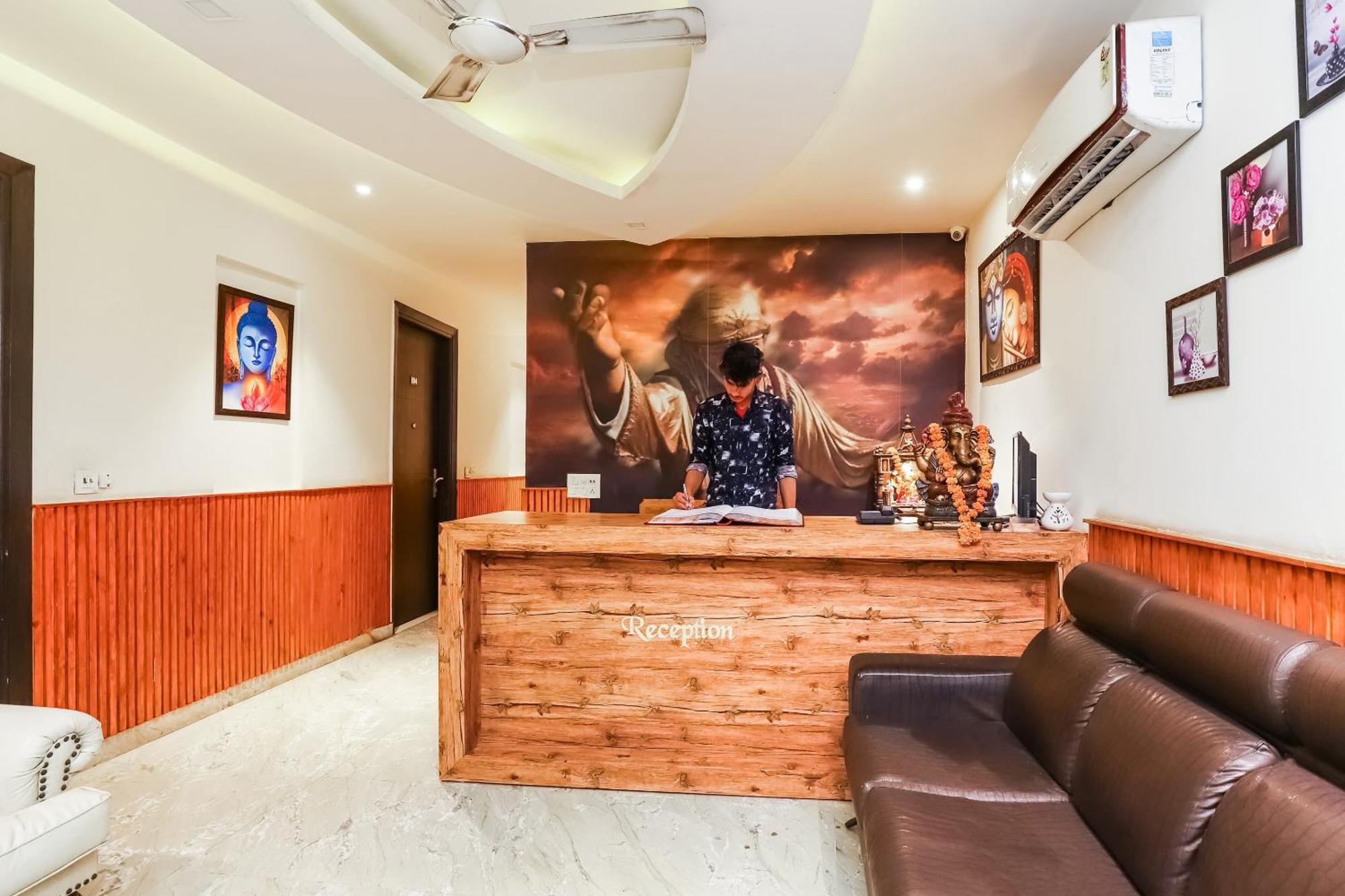 דלהי Hotel O Shri Sai מראה חיצוני תמונה