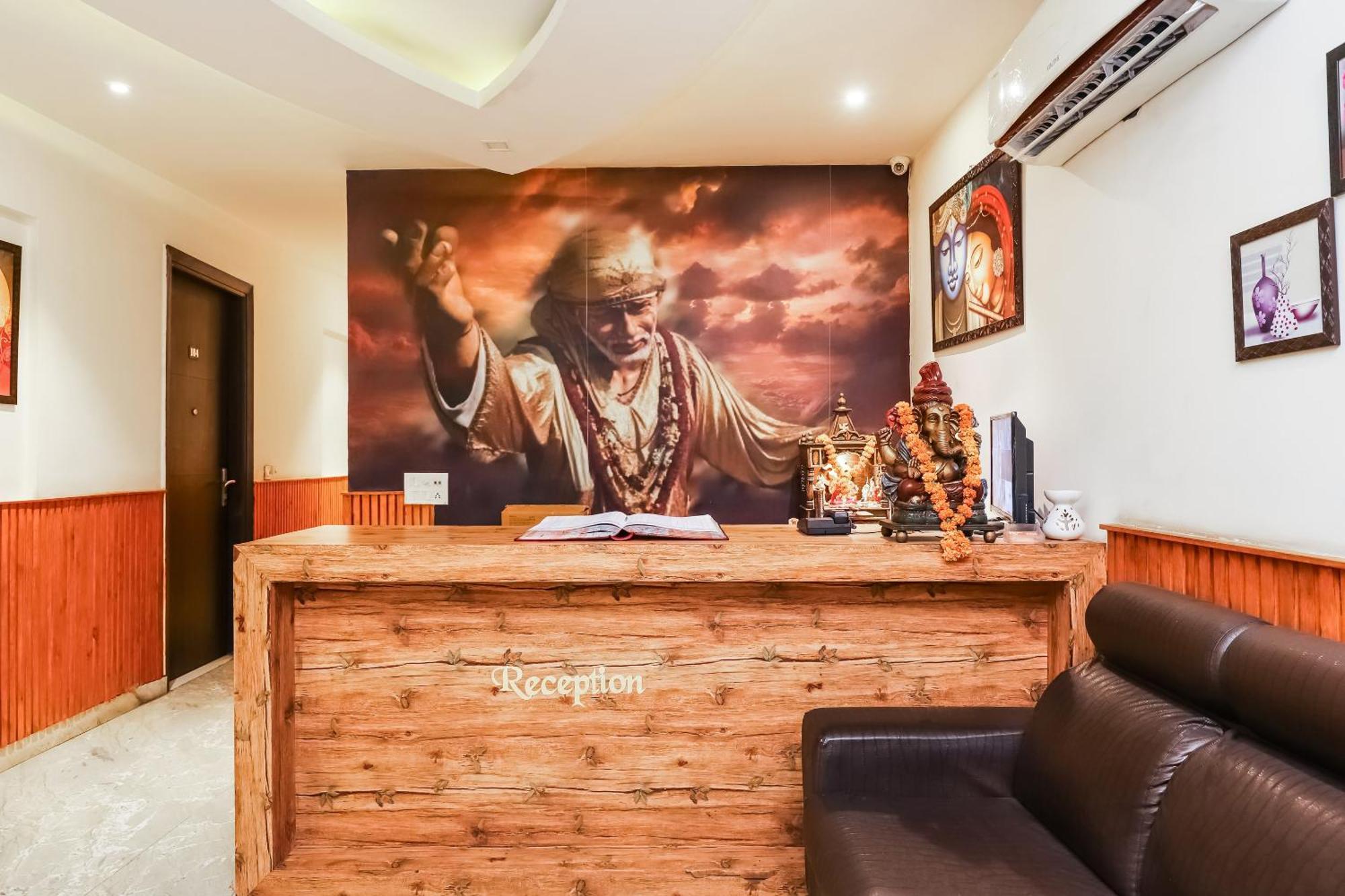 דלהי Hotel O Shri Sai מראה חיצוני תמונה