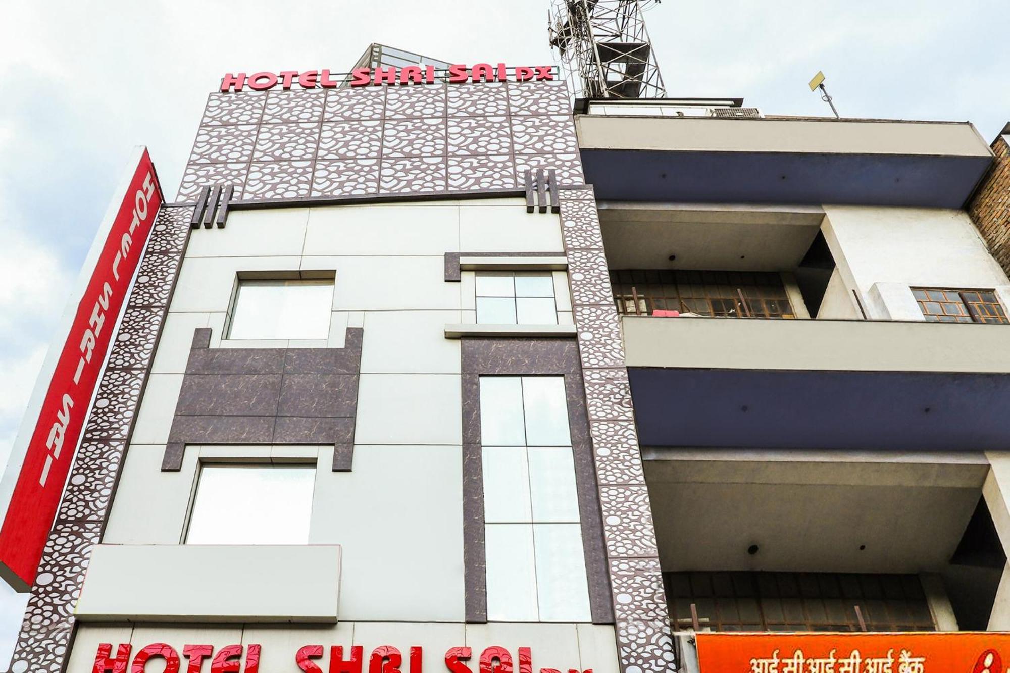 דלהי Hotel O Shri Sai מראה חיצוני תמונה